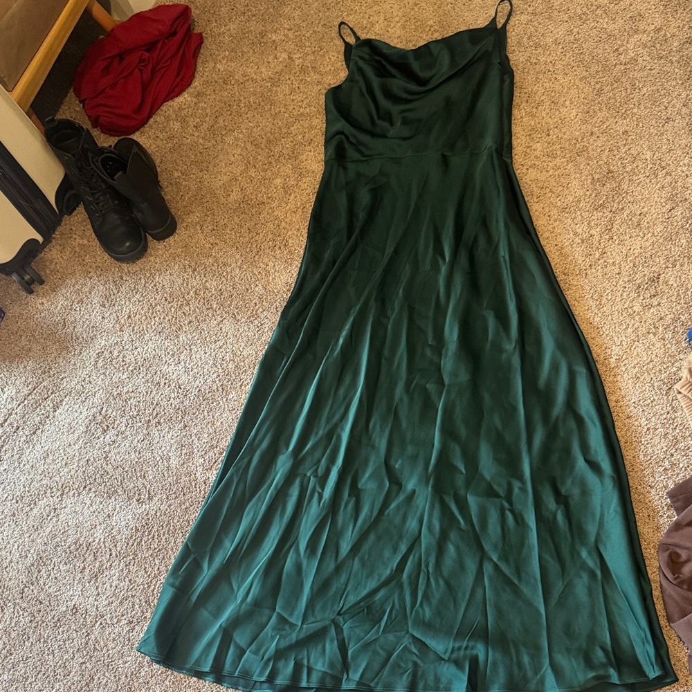 Elegant Green Women's Dress
